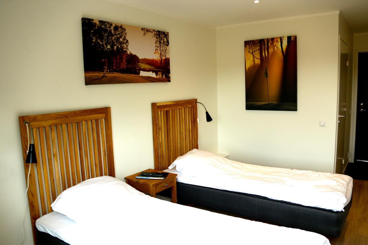Отель Woodlands Country Club Eket Экстерьер фото